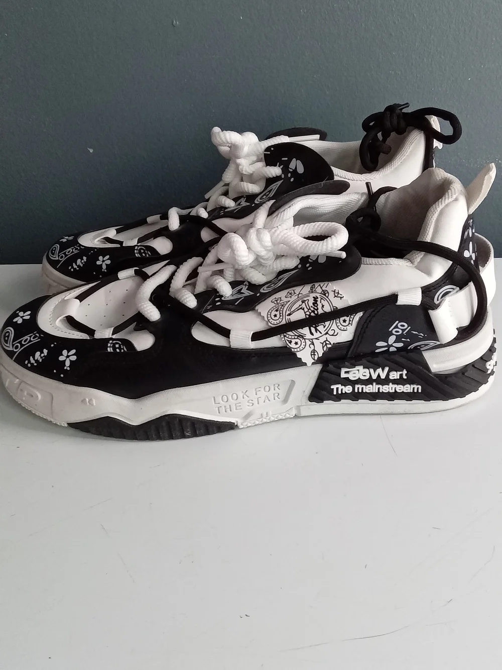 Shoes Culture Bandana Paisley‎ Low Top Sneakers Black White Streetwear Mens 41